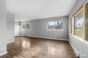 28 Seneca Dr, Montgomery, IL 60538 - Photo 3