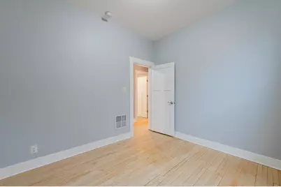 2252 W Leland Avenue, Chicago, IL 60625 - Photo 11