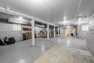 2252 W Leland Ave, Chicago, IL 60625 - Photo 37