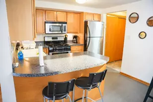 6845 N Northwest Hwy, Chicago, IL 60631 - Photo 5