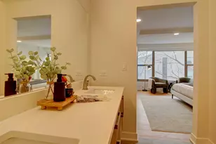 2970 N Lake Shore Dr, Chicago, IL 60657 - Photo 13