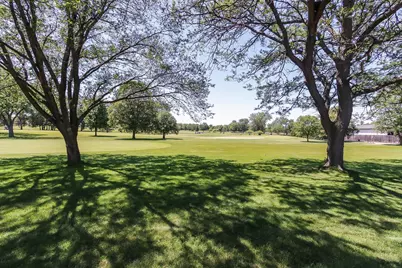 141 Manchester Court, Buffalo Grove, IL 60089 - Photo 35