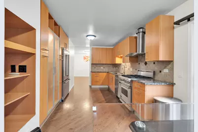 141 Manchester Court, Buffalo Grove, IL 60089 - Photo 5