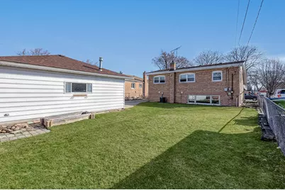 [Address not provided], Oak Lawn, IL 60453 - Photo 17
