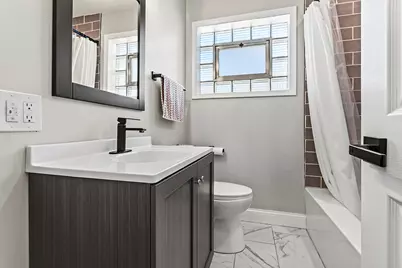 [Address not provided], Oak Lawn, IL 60453 - Photo 13