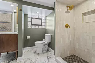 [Address not provided], Oak Lawn, IL 60453 - Photo 9