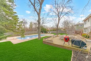 31 Mulberry E Rd, Deerfield, IL 60015 - Photo 25