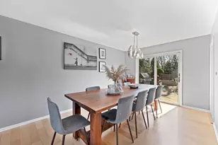 31 Mulberry E Rd, Deerfield, IL 60015 - Photo 7