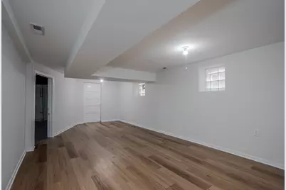 8137 S Loomis Boulevard, Chicago, IL 60620 - Photo 19