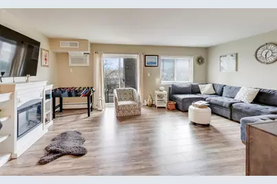 445 S Cleveland Avenue #302, Arlington Heights, IL 60005 - Photo 3