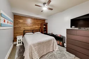 3450 N Janssen Ave, Chicago, IL 60657 - Photo 11