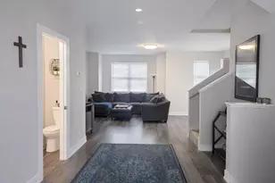 10617 Alice Mae Ct, Orland Park, IL 60462 - Photo 3