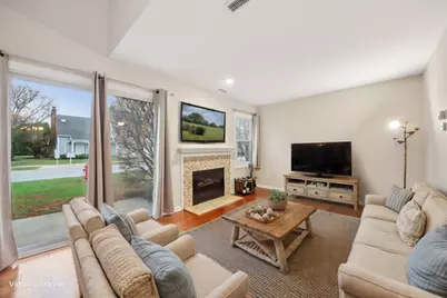 2S739 Grove Lane, Warrenville, IL 60555 - Photo 3