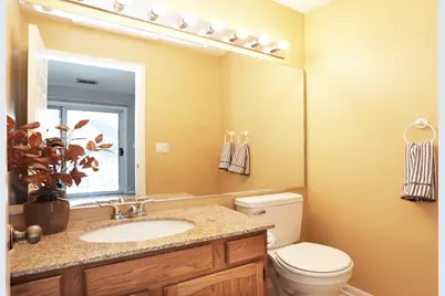 397 Waterford Court #0, Carol Stream, IL 60188 - Photo 11