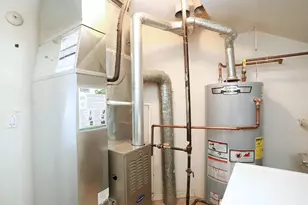 397 Waterford Ct, Carol Stream, IL 60188 - Photo 19