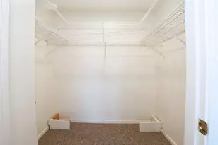 397 Waterford Ct, Carol Stream, IL 60188 - Photo 17