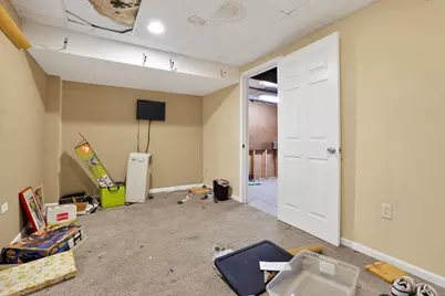 2661 Stanton Circle, Lake in the Hills, IL 60156 - Photo 19