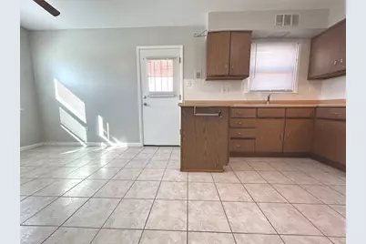 12725 S Saginaw Avenue, Chicago, IL 60633 - Photo 7