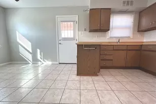 12725 S Saginaw Ave, Chicago, IL 60633 - Photo 7