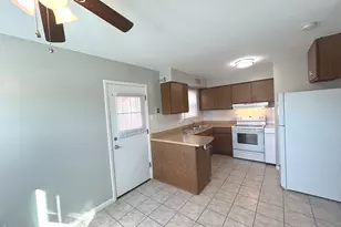 12725 S Saginaw Ave, Chicago, IL 60633 - Photo 5