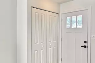 16465 Terry Ln, Oak Forest, IL 60452 - Photo 3