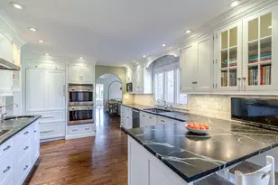 609 Old Hickory Ln, Libertyville, IL 60048 - Photo 11