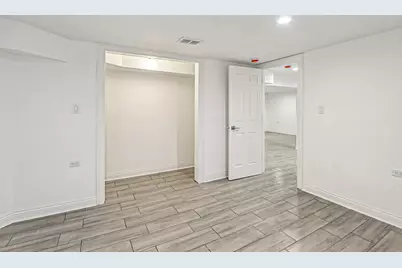 1622 S Central Park Avenue, Chicago, IL 60623 - Photo 43