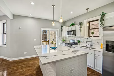 1622 S Central Park Avenue, Chicago, IL 60623 - Photo 11