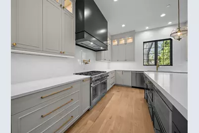 1851 Oakwood Road, Northbrook, IL 60062 - Photo 17