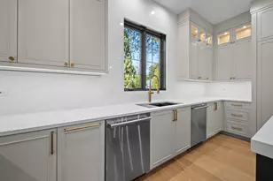 1851 Oakwood Rd, Northbrook, IL 60062 - Photo 15