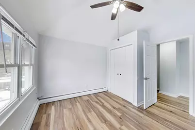 1638 Oakwood Avenue, Des Plaines, IL 60016 - Photo 19