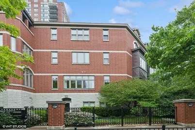 1733 S Prairie Avenue, Chicago, IL 60616 - Photo 1
