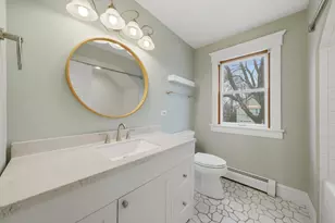 237 W Austin Ave, Libertyville, IL 60048 - Photo 23