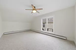 237 W Austin Ave, Libertyville, IL 60048 - Photo 9