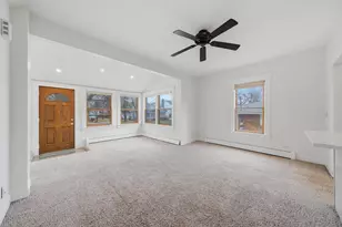 237 W Austin Ave, Libertyville, IL 60048 - Photo 7