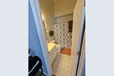 621 Lincoln Station Drive #621, Oswego, IL 60543 - Photo 9
