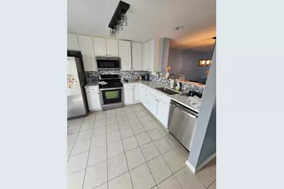 621 Lincoln Station Drive #621, Oswego, IL 60543 - Photo 1