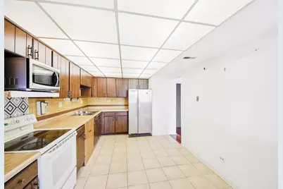 1727 W Crystal Lane #311, Mount Prospect, IL 60056 - Photo 15