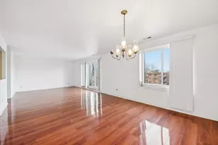 1727 W Crystal Ln, Mount Prospect, IL 60056 - Photo 13