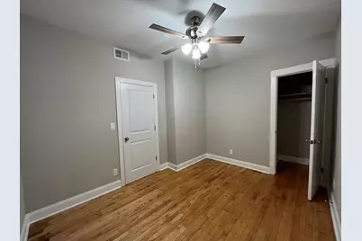 3816 W Montrose Avenue, Chicago, IL 60618 - Photo 35