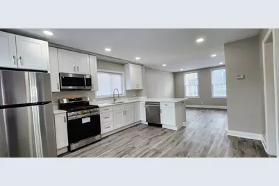 3816 W Montrose Avenue, Chicago, IL 60618 - Photo 5