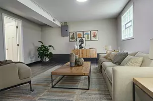 3816 W Montrose Ave, Chicago, IL 60618 - Photo 19