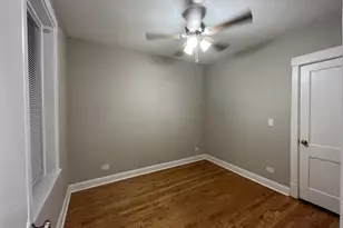 3816 W Montrose Ave, Chicago, IL 60618 - Photo 37