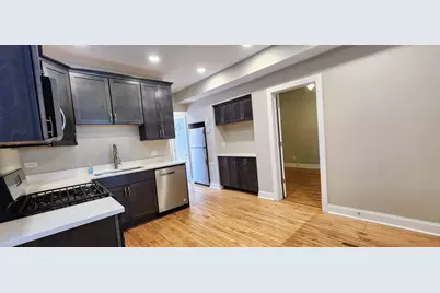 3816 W Montrose Avenue, Chicago, IL 60618 - Photo 29