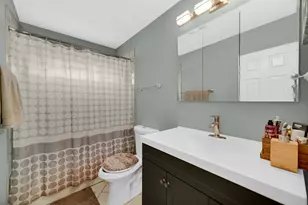 16145 Hermitage Ave, Markham, IL 60428 - Photo 9