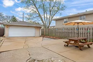 16419 Terry Ln, Oak Forest, IL 60452 - Photo 21