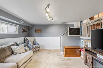 16419 Terry Lane, Oak Forest, IL 60452 - Photo 19