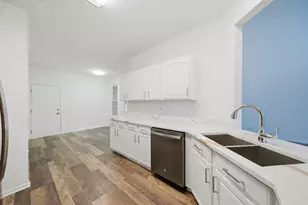 3027 Anton Dr, Aurora, IL 60504 - Photo 11