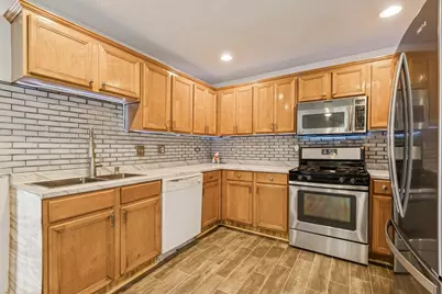 8828 N Leslie Lane #104D, Des Plaines, IL 60016 - Photo 9