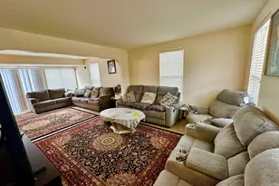 1033 Serendipity Dr, Aurora, IL 60504 - Photo 3